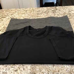 Lululemon Men’s althletic T-shirt